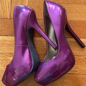 NEW without box Fergie bunny high shiny purple heels pumps